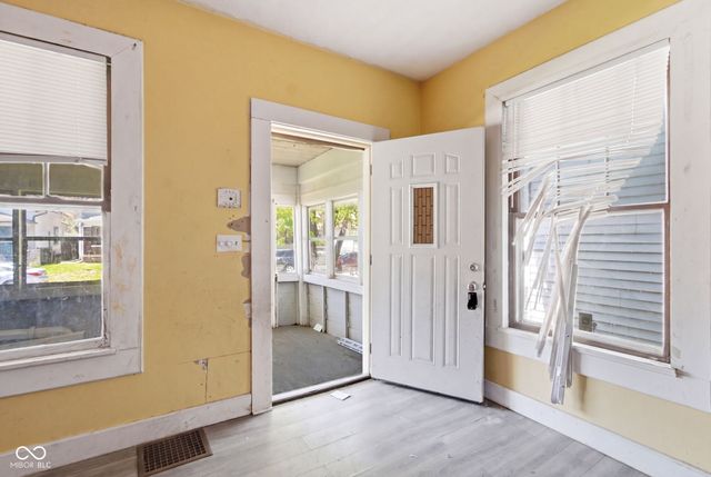 915 N Lasalle Street, Indianapolis, IN 46201