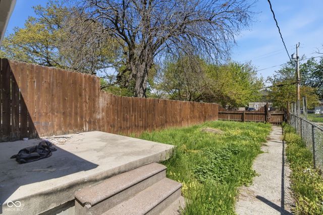 915 N Lasalle Street, Indianapolis, IN 46201