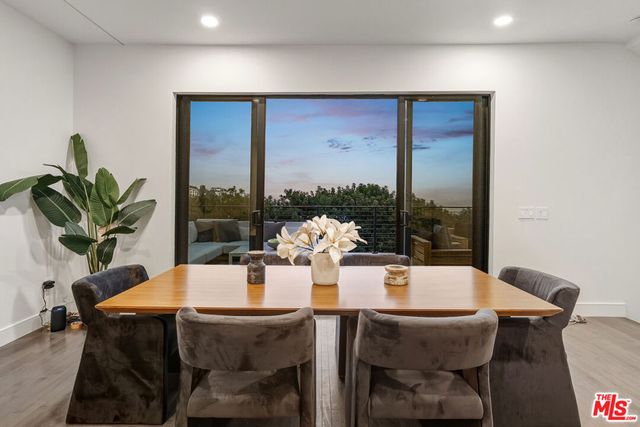 8633 Hollywood Boulevard, Los Angeles, CA 90069