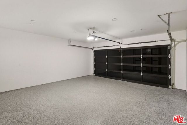 8633 Hollywood Boulevard, Los Angeles, CA 90069