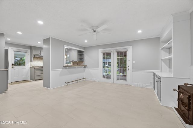 202 Hardee Circle, Greenville, NC 27858