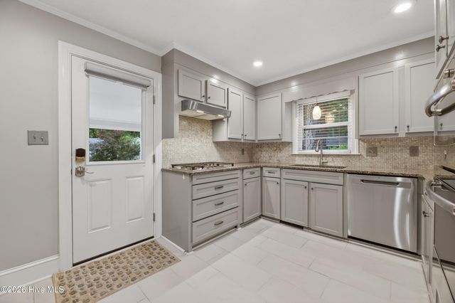 202 Hardee Circle, Greenville, NC 27858