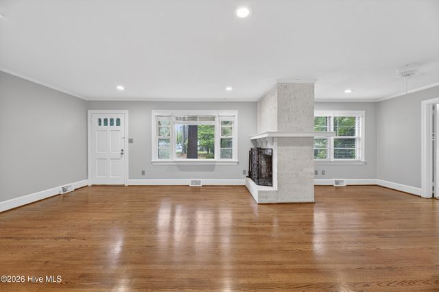 202 Hardee Circle, Greenville, NC 27858