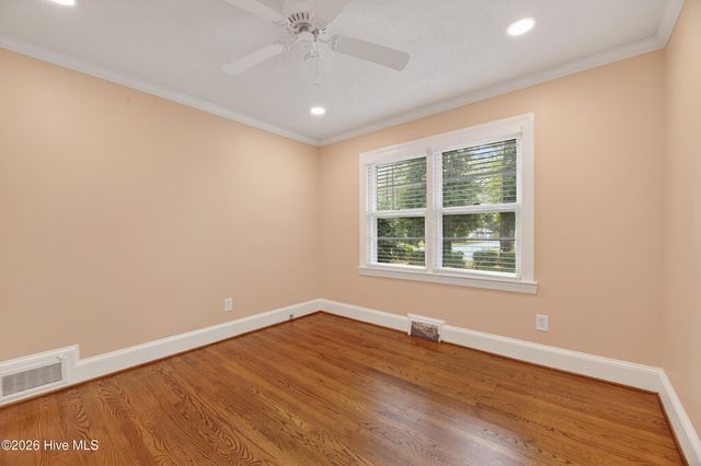 202 Hardee Circle, Greenville, NC 27858