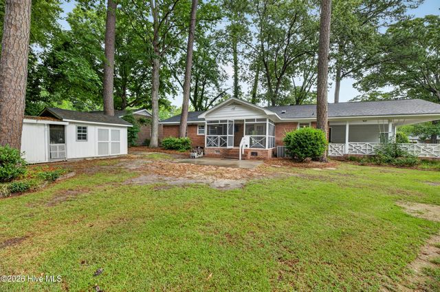 202 Hardee Circle, Greenville, NC 27858
