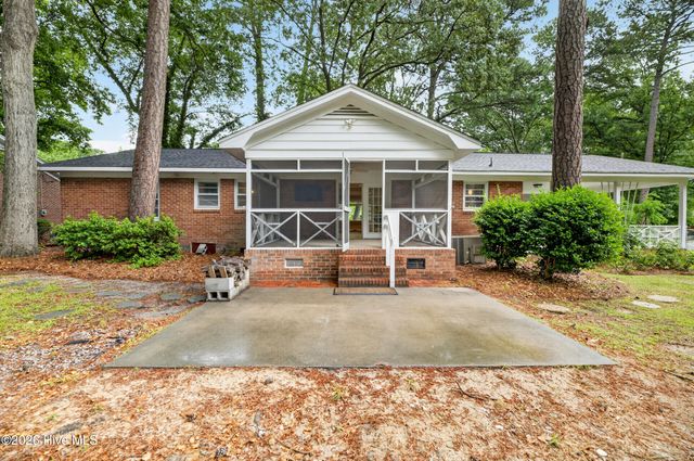 202 Hardee Circle, Greenville, NC 27858