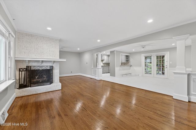 202 Hardee Circle, Greenville, NC 27858