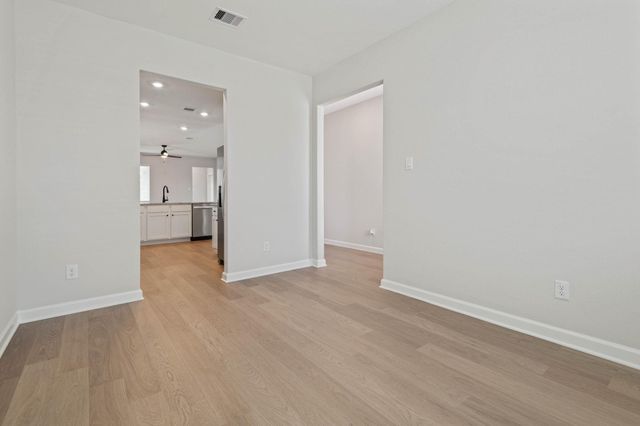 1027 Rosewood Trail, Beasley, TX 77417