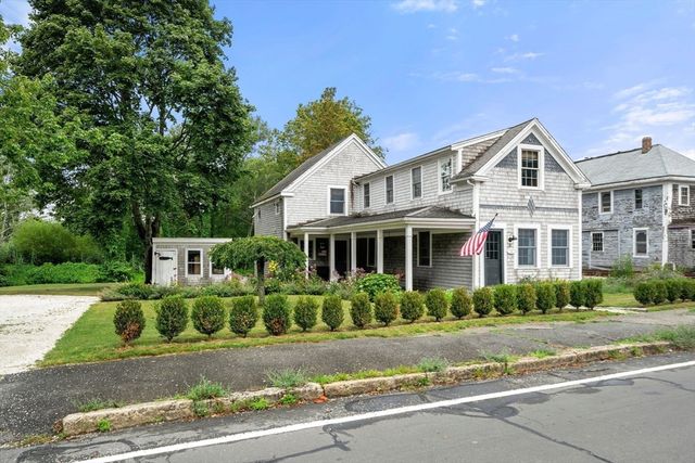 43 Jarves St, Sandwich, MA 02563