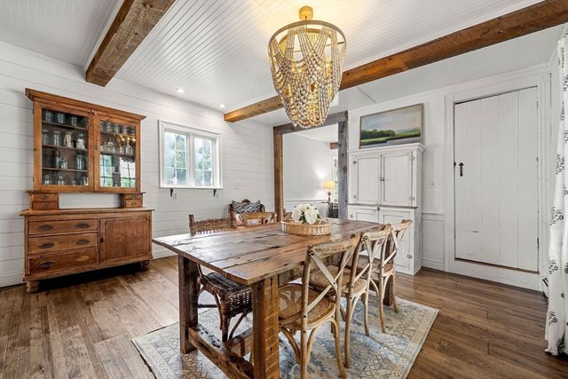 43 Jarves St, Sandwich, MA 02563