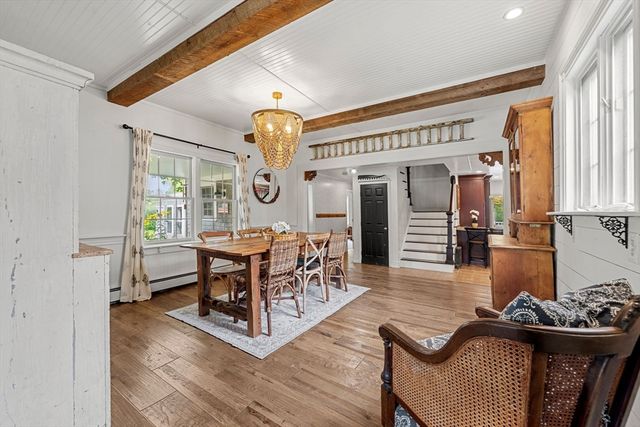 43 Jarves St, Sandwich, MA 02563