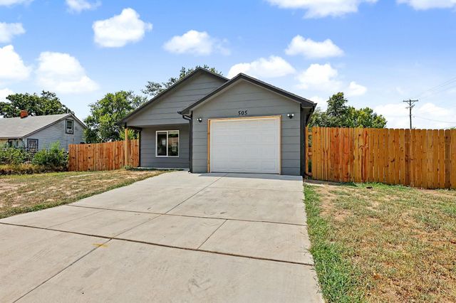 505 S McComas St, Wichita, KS 67213