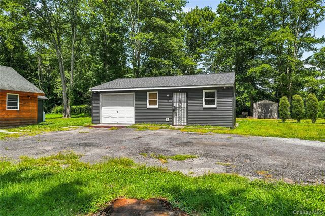 290 Route 17K, Bloomingburg, NY 12721