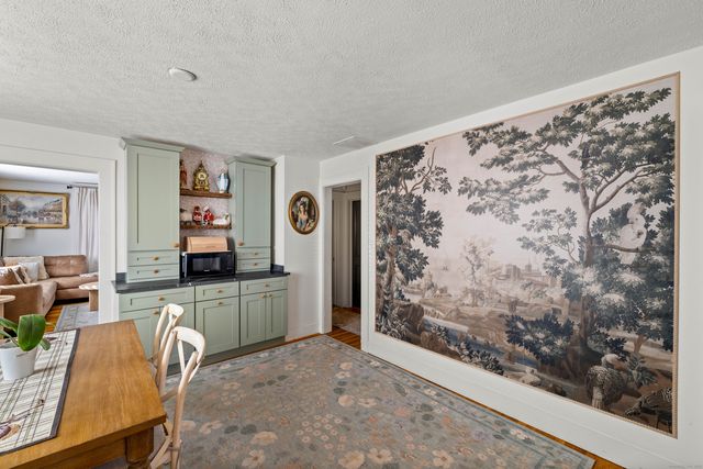 552 Laurel Hill Road, Norwich, CT 06360