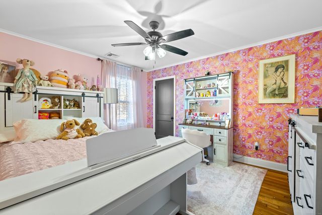 552 Laurel Hill Road, Norwich, CT 06360