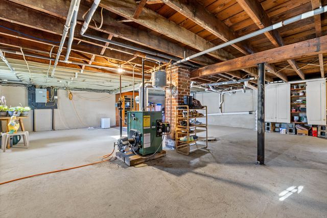 552 Laurel Hill Road, Norwich, CT 06360