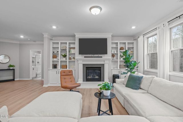 1911 Firenza Drive, Apex, NC 27502