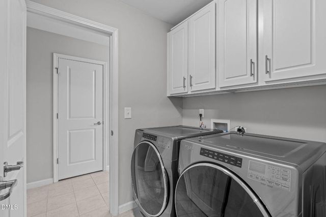 1911 Firenza Drive, Apex, NC 27502