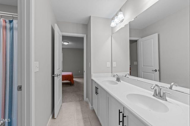 1911 Firenza Drive, Apex, NC 27502