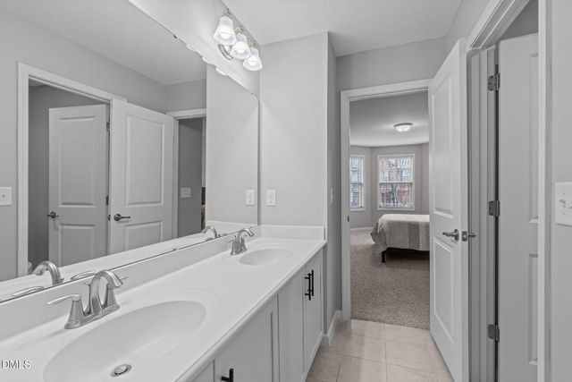 1911 Firenza Drive, Apex, NC 27502