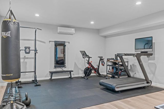 1911 Firenza Drive, Apex, NC 27502