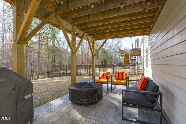 1911 Firenza Drive, Apex, NC 27502