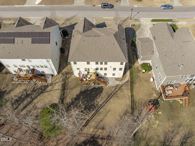 1911 Firenza Drive, Apex, NC 27502