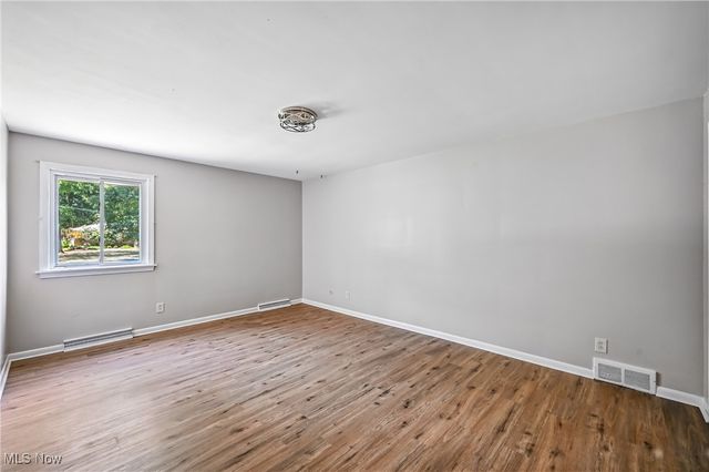 675 Blueberry Hill Drive, Canfield, OH 44406