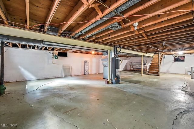 675 Blueberry Hill Drive, Canfield, OH 44406