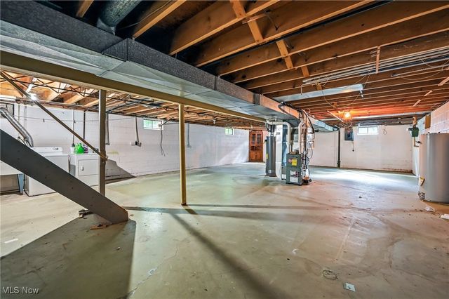 675 Blueberry Hill Drive, Canfield, OH 44406