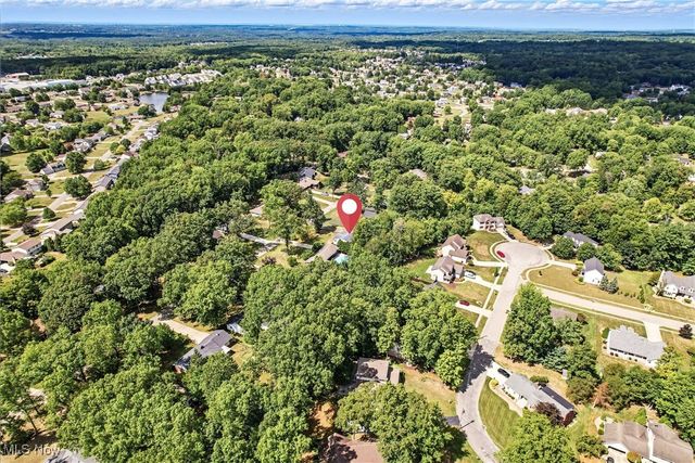 675 Blueberry Hill Drive, Canfield, OH 44406