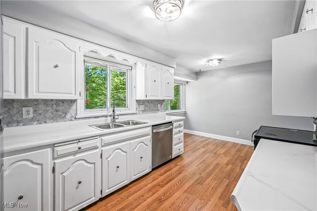 675 Blueberry Hill Drive, Canfield, OH 44406