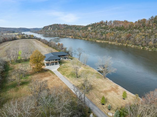 1234 Lakeside Dr, Ashland City, TN 37015