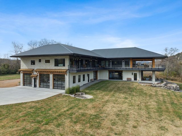 1234 Lakeside Dr, Ashland City, TN 37015