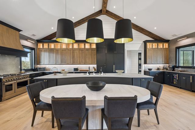 1234 Lakeside Dr, Ashland City, TN 37015