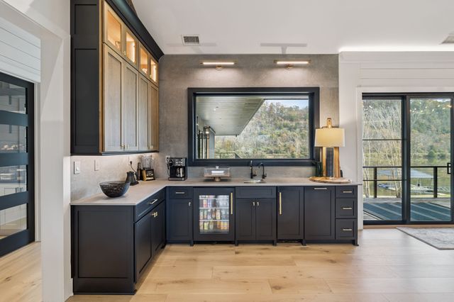 1234 Lakeside Dr, Ashland City, TN 37015