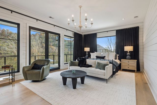 1234 Lakeside Dr, Ashland City, TN 37015