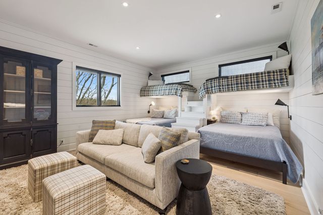 1234 Lakeside Dr, Ashland City, TN 37015