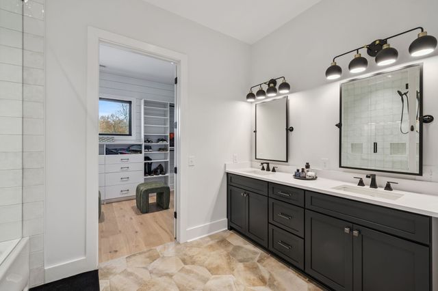 1234 Lakeside Dr, Ashland City, TN 37015