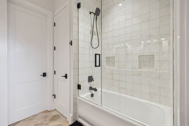 1234 Lakeside Dr, Ashland City, TN 37015