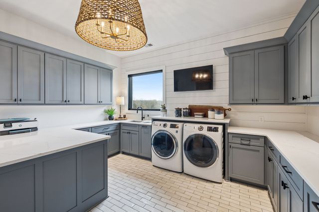 1234 Lakeside Dr, Ashland City, TN 37015