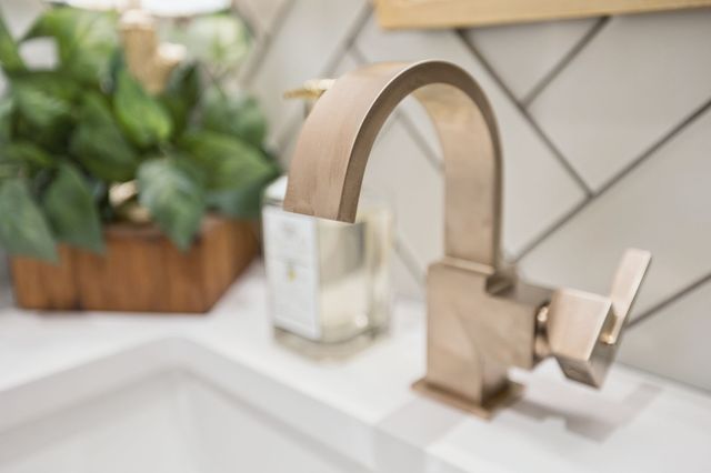 1234 Lakeside Dr, Ashland City, TN 37015