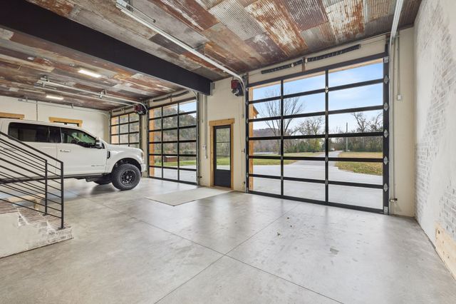 1234 Lakeside Dr, Ashland City, TN 37015