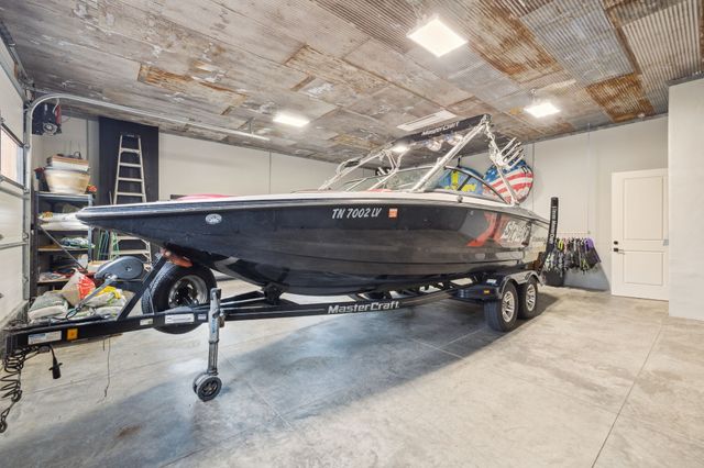 1234 Lakeside Dr, Ashland City, TN 37015