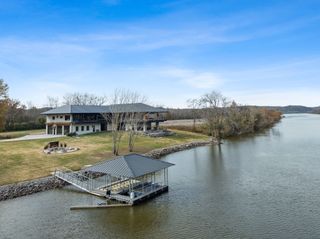 1234 Lakeside Dr, Ashland City, TN 37015