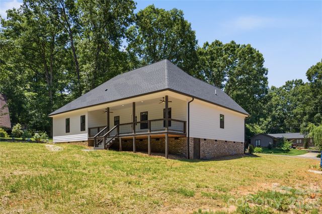 1851 Oleander Drive, Conover, NC 28613