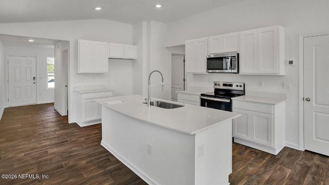 853 GRAND RESERVE Drive, Bunnell, FL 32110