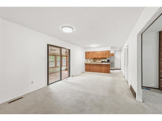 2345 Lanyon Dr, Longmont, CO 80503