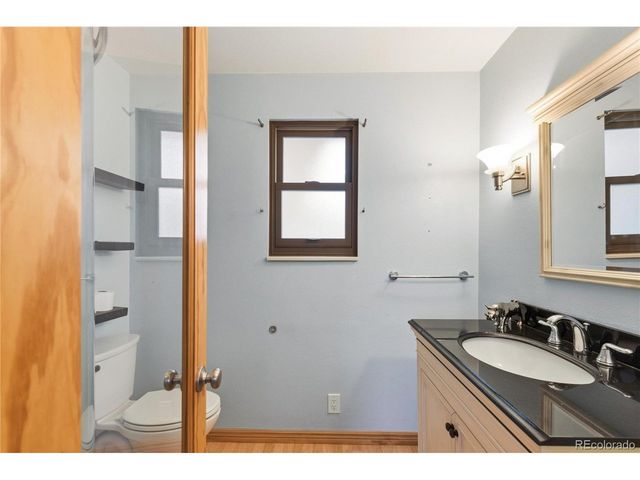 2345 Lanyon Dr, Longmont, CO 80503