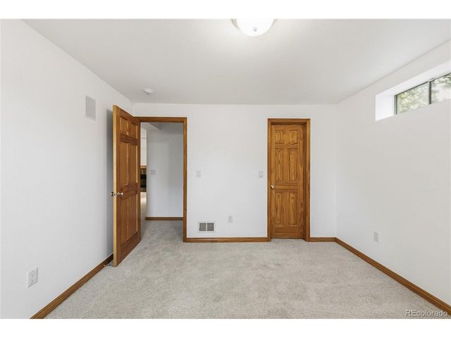 2345 Lanyon Dr, Longmont, CO 80503